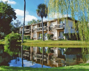 Luxury in a Uniquely Designed Two Bedroom Villa at Hilton Head